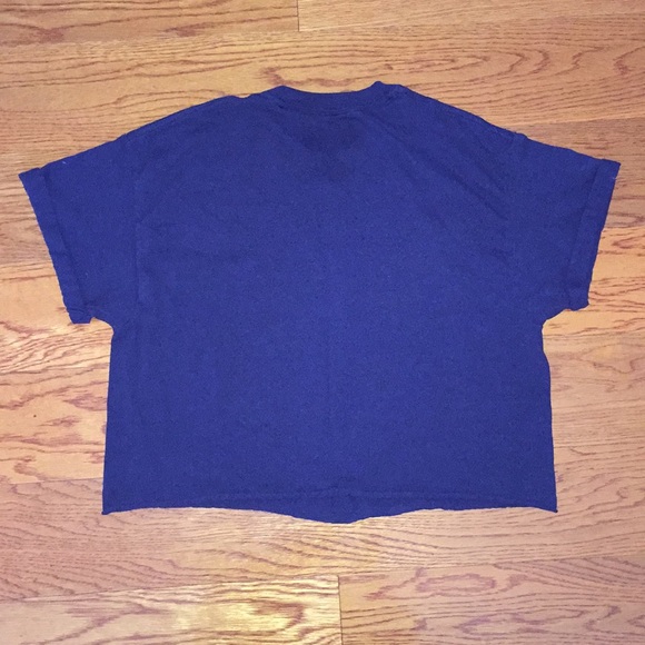 shirt - Picture 2 of 3